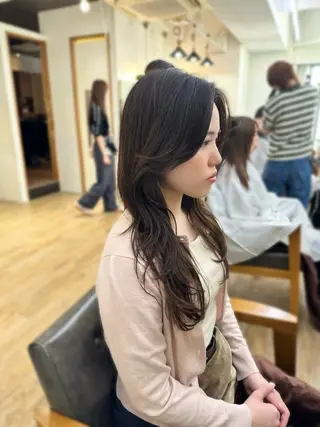ロング カラー パーマ ヘアアレンジ メンズ キッズ 顔まわりで差がつく 🌿似合わせカットのヘアスタイル