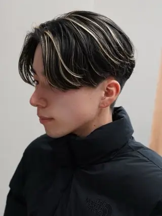 カラー メンズ Kaz. メンズ平尾・高宮のヘアスタイル