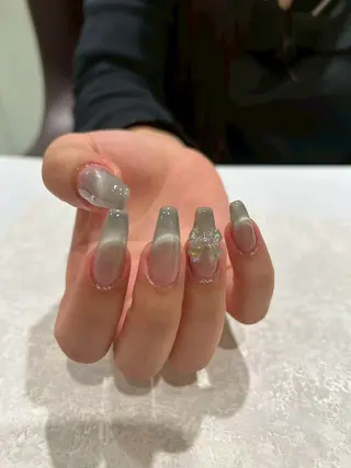 ネイル シンプルネイル🦋 🤍KAYAのネイルデザイン