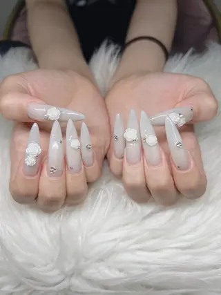 ネイル Lee Nails チップ長さだし専門店のネイルデザイン