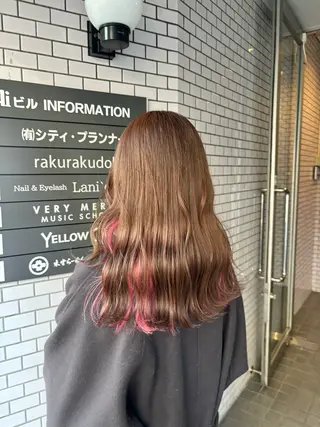 ロング カラー もえ こーんのヘアスタイル