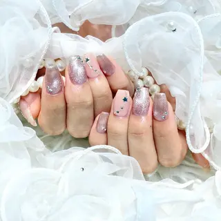 ネイル WISTERIA ainaのネイルデザイン