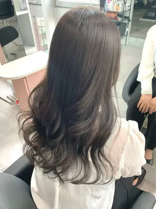 ロング 岸田 悠佑のヘアスタイル