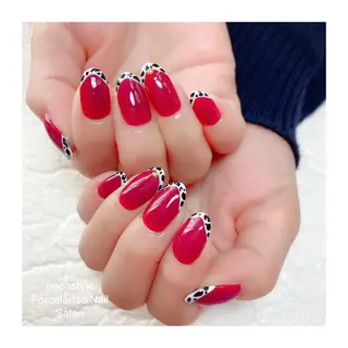 ミディアム ネイル 🐾enen style 🐾のネイルデザイン
