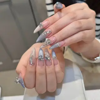 ネイル Luna Gladeのネイルデザイン