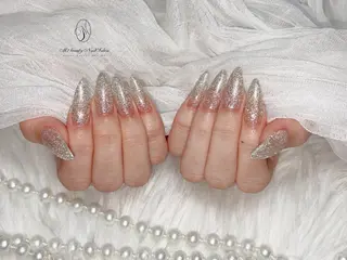 ネイル M2 BEAUTY Marieのネイルデザイン
