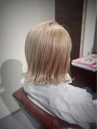 カラー セミロング 隠れ家美容室 RAW TOKYO 【公式】のヘアスタイル