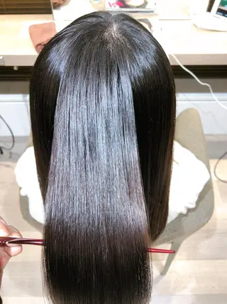 ロング CYNTHIADUE 店長| IRISUのヘアスタイル