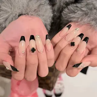 ネイル Luna Gladeのネイルデザイン