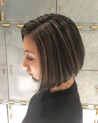 ミディアム カラー DAISUKE 美容師のヘアスタイル