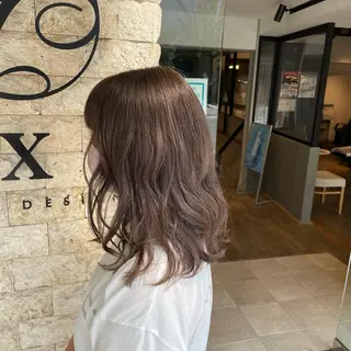 セミロング カラー アクストスタイル川勝 しずかのヘアスタイル