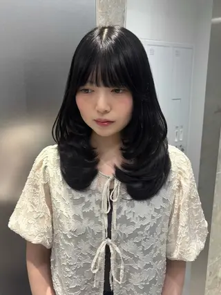 ミディアム カラー miku♡/艶カラー /レイヤー/半個室のヘアスタイル