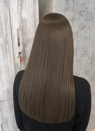 セミロング カラー ✨髪質改善カラー✨ ななみのヘアスタイル