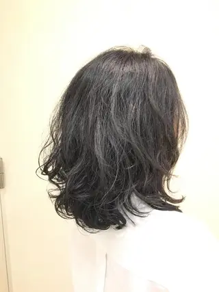 ミディアム パーマ 白浜 サキのヘアスタイル