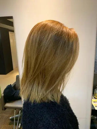 ミディアム そそ　喜 多のヘアスタイル