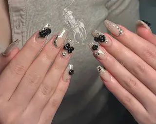ネイル moon nailsのネイルデザイン