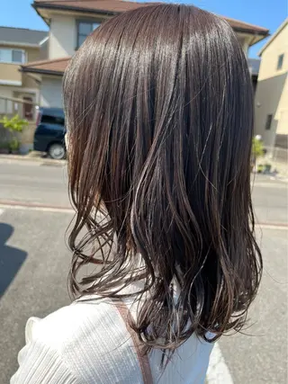 カラー 田中 和可のヘアスタイル