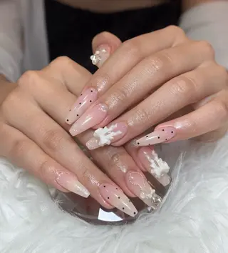 ネイル Anmi Nail 新宿のネイルデザイン