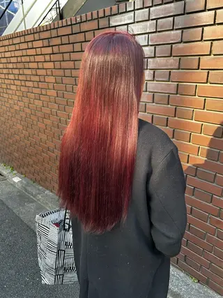 ロング カラー ashuley YUKIのヘアスタイル