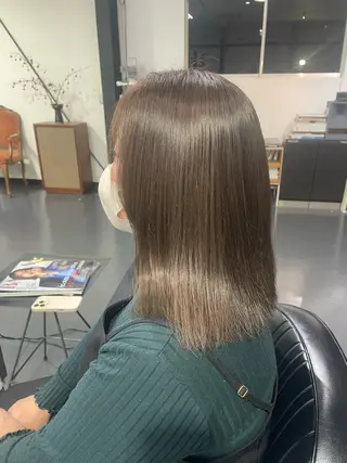 ミディアム カラー Sakairi Yunaのヘアスタイル