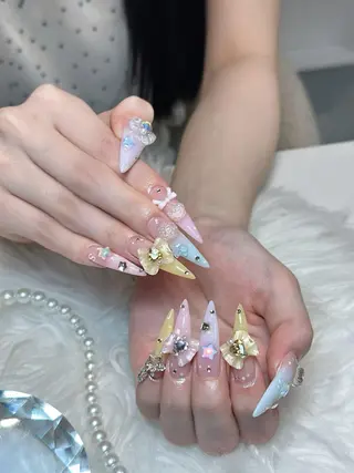 ネイル Julli ジュリのネイルデザイン