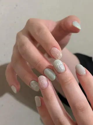 ネイル emi 🧸のネイルデザイン
