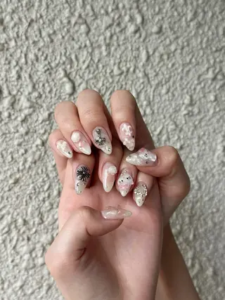 ネイル Elegancia. Hiromiのネイルデザイン