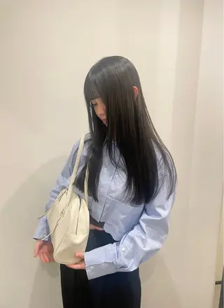 ロング カラー 渋谷 留菜のヘアスタイル
