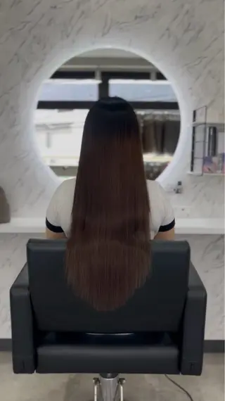 ロング ララモアナ naru.のヘアスタイル