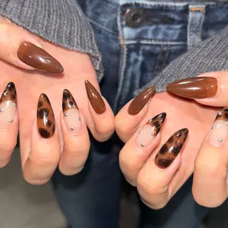 ネイル 🪐富島彩夏 /海外nail🪐のネイルデザイン