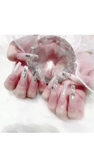 ネイル ⟡˖· まゆり꙳⟡のネイルデザイン