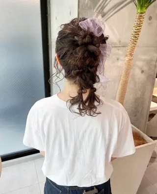 ロング ヘアアレンジ ヘアセット/レイヤー 赤み消し/はるかのヘアスタイル