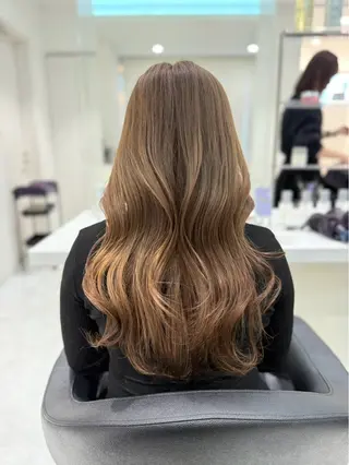 ロング カラー 艶カラーレイヤー特化 TAKUMIのヘアスタイル