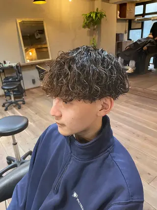 パーマ よしだ ふーとのヘアスタイル