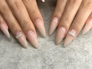 ネイル L' eclatのネイルデザイン