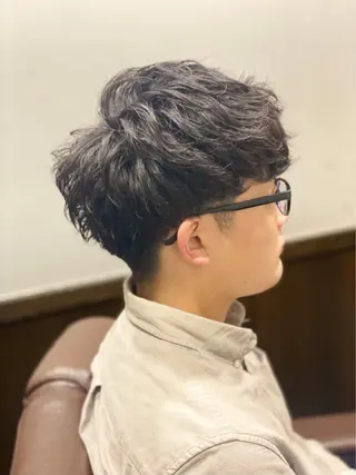 パーマ メンズ 京都フェードカット 田嶋勇祐のヘアスタイル