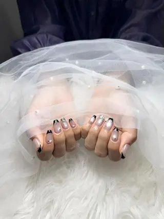 ネイル PEEKABOO京橋 .Minoriのネイルデザイン