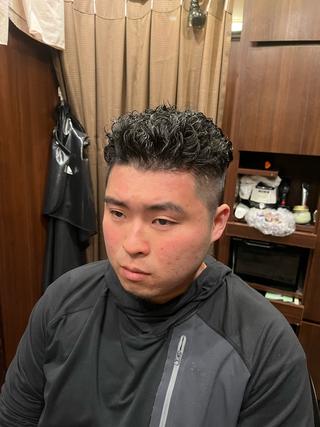 パーマ メンズ ヒロ銀座川崎 志田健介のヘアスタイル