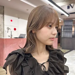 ミディアム カラー 岡本康平/レイヤー ミントカラーのヘアスタイル