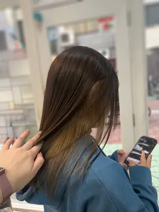 セミロング カラー 艶髪🥣透明感カラー 🫧前田奈津実のヘアスタイル