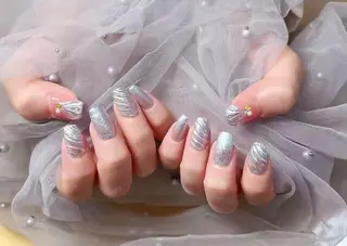 ネイル H3 Nail Miniのネイルデザイン