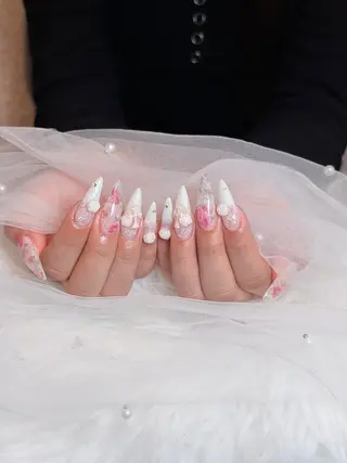 ネイル サリー ネイル　ラボのネイルデザイン