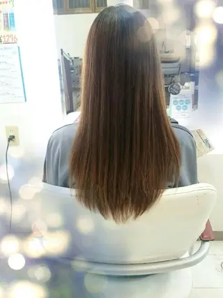 ロング キンジョウ エナミのヘアスタイル