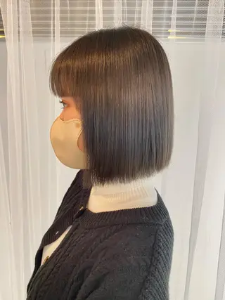 ミディアム サトウ ナナのヘアスタイル
