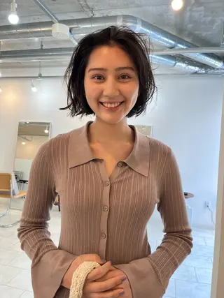 ショート カラー eri kinjoのヘアスタイル