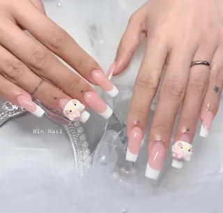 ネイル Hin Nailのネイルデザイン