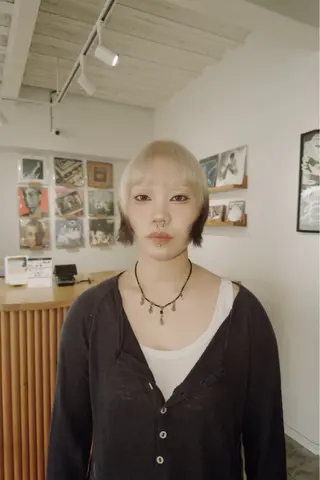 カラー AOI✖️ BY MY SIDEのヘアスタイル