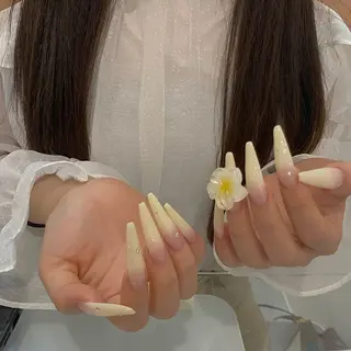 ネイル Limnail🤍 ayaのネイルデザイン