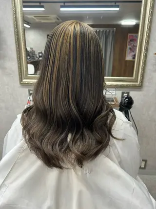 ロング カラー Lien 深井店のヘアスタイル