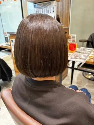 ショート . あゆみのヘアスタイル